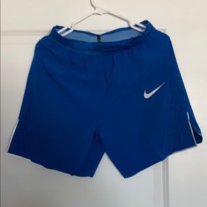 Men’s Nike aero swift shorts royal blue size M